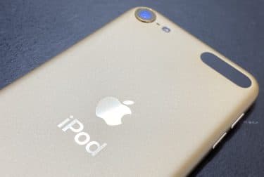訳あり】Apple iPod Touch (第7世代) ひっくり返ら グレー 32GB