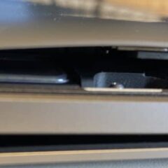 【トラブル】バッテリー膨張！膨らんだMacBookPro15インチ(2018)を修理(3年間は無償)
