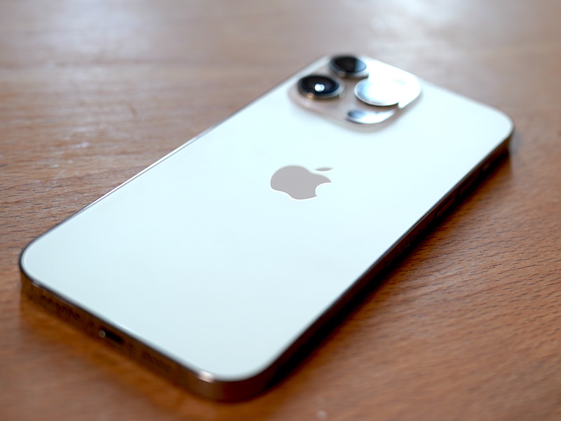 【製品レビュー】iPhone 14 Pro Maxは、やはり「常時表示ディスプレイ」！！│Gloria, Limited