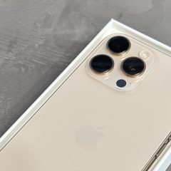 【トラブル】初期不良？iPhone 16 Pro Max モバイル電波が落ちる･･･